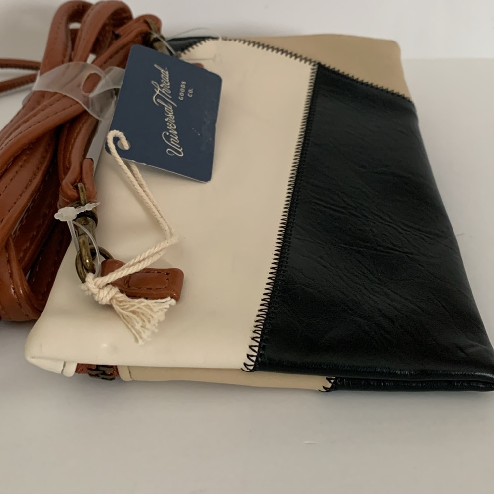 Universal Thread 3-In-1 Patchwork Crossbody Wristlet Shoulder Bag - Picture 6 of 13